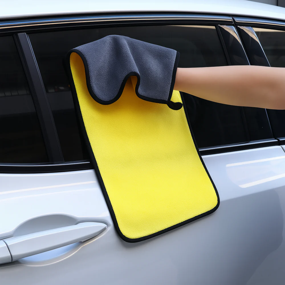 Chiffon microfibre ultra-absorbant pour voiture