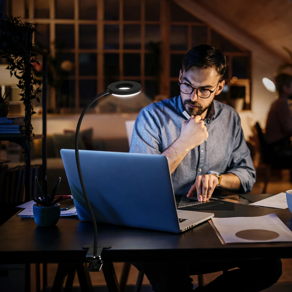 Lampe de Bureau à Pince LED USB Flexible 10W – Éclairage Réglable 360° - Image 3